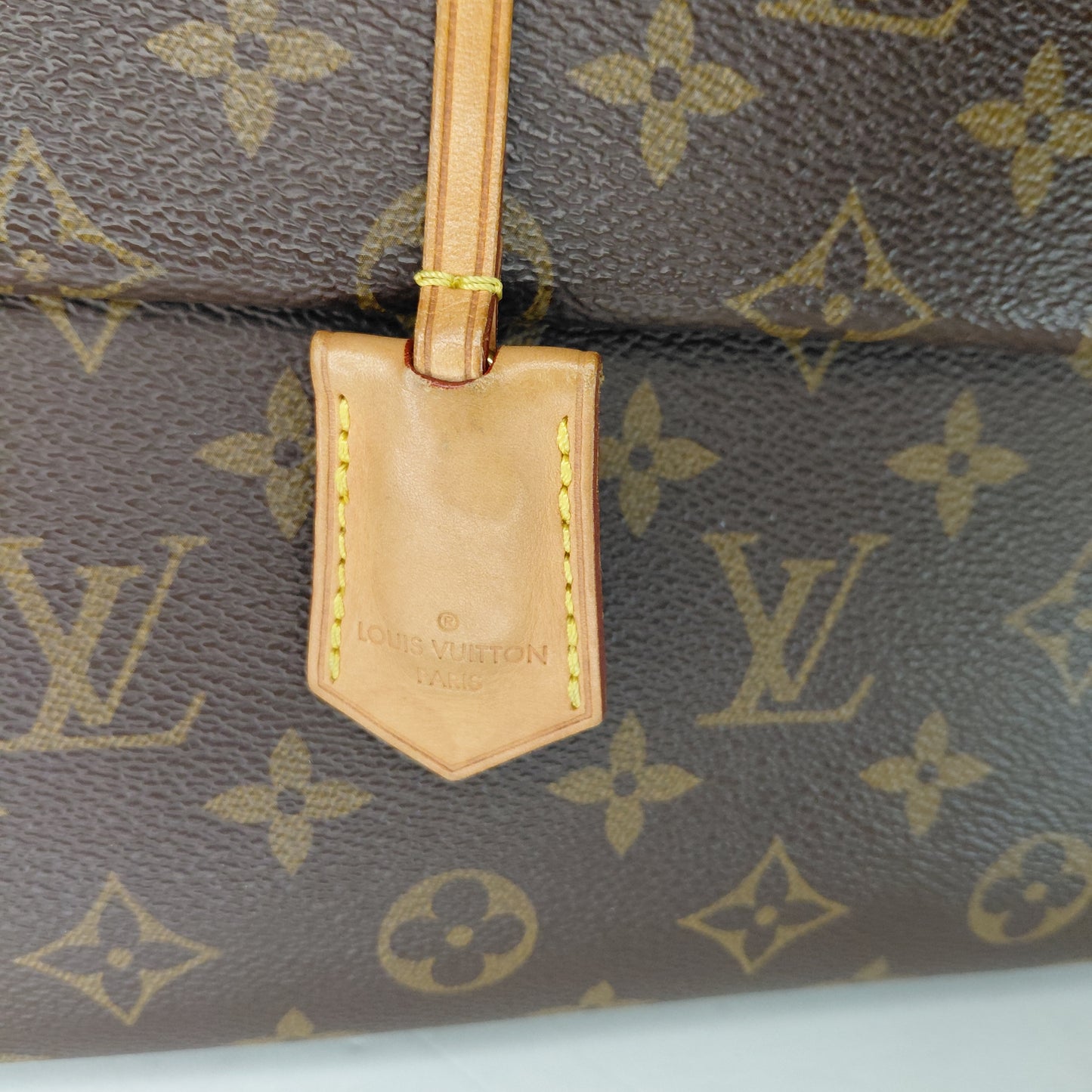 Cluny Louis Vuitton