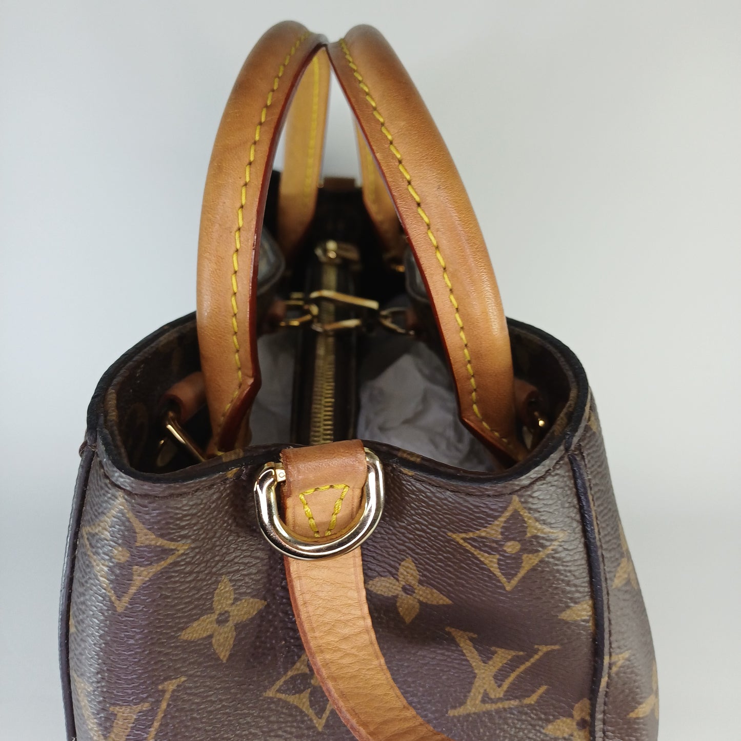 Montaigne BB Louis Vuitton
