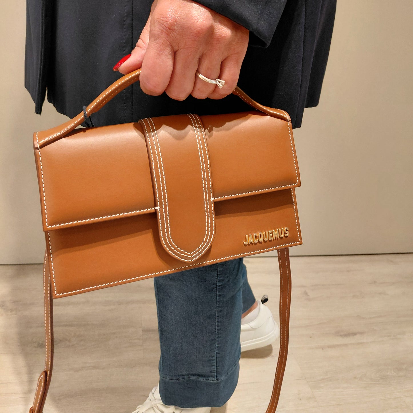Jacquemus Grande Bambino