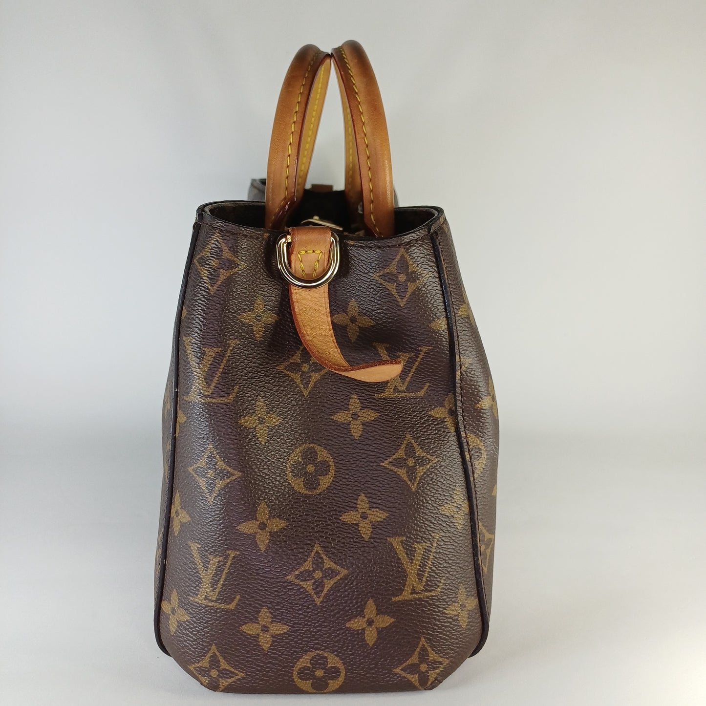 Montaigne BB Louis Vuitton