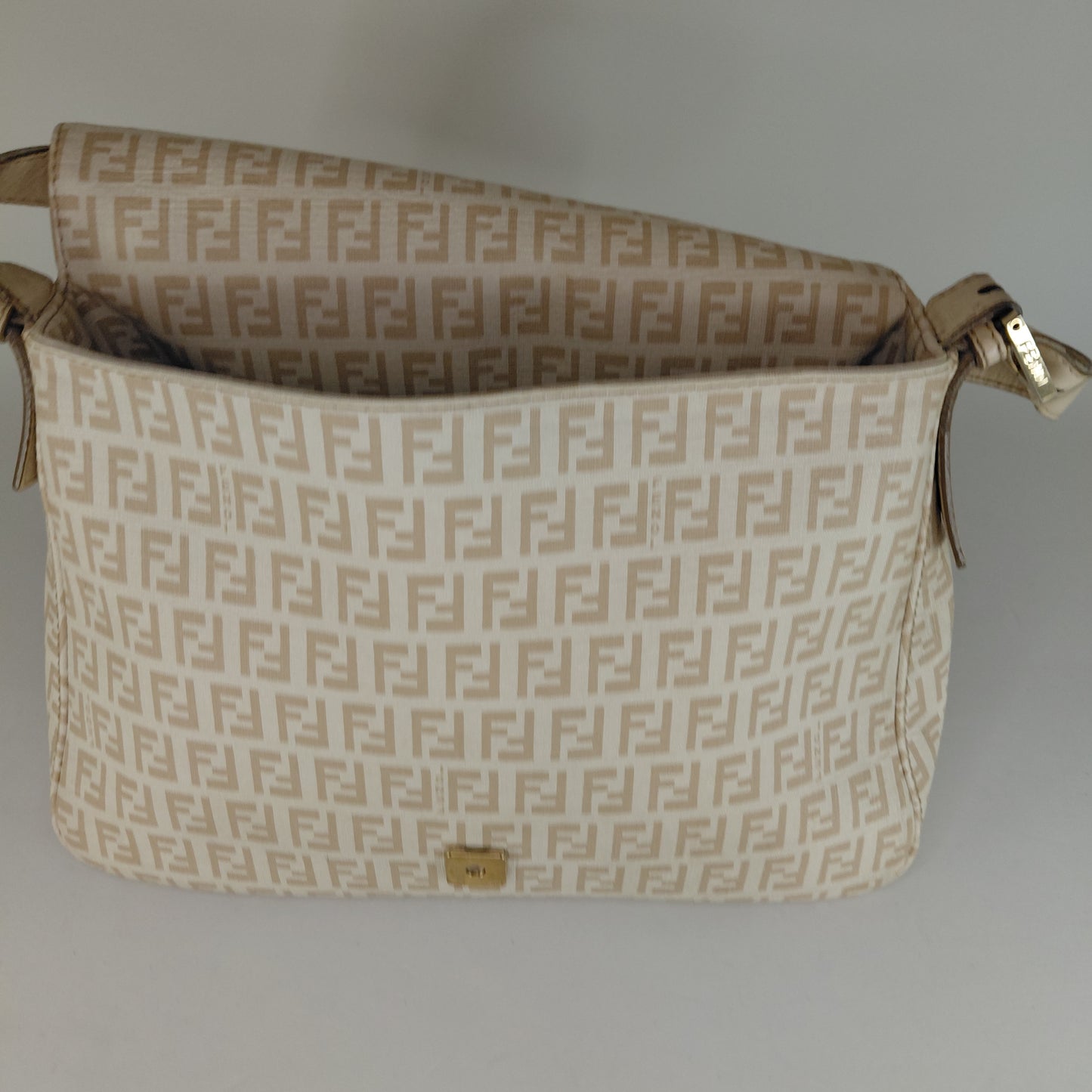 Fendi Mamma Baguette