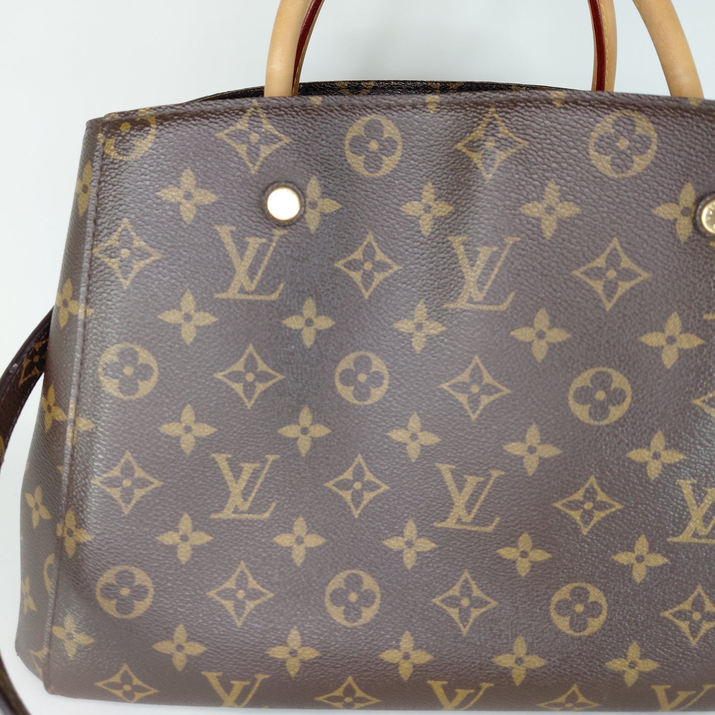 Montaigne MM Louis Vuitton
