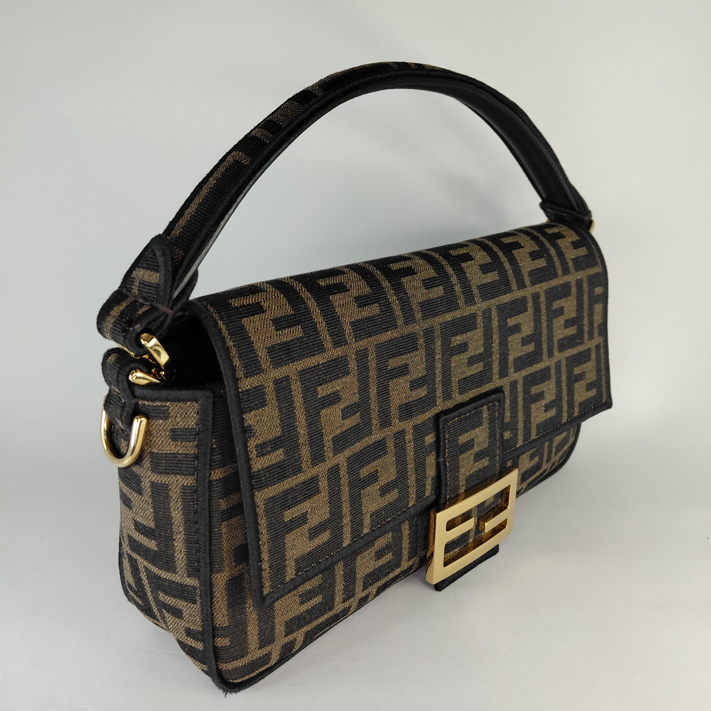 Fendi Baguette