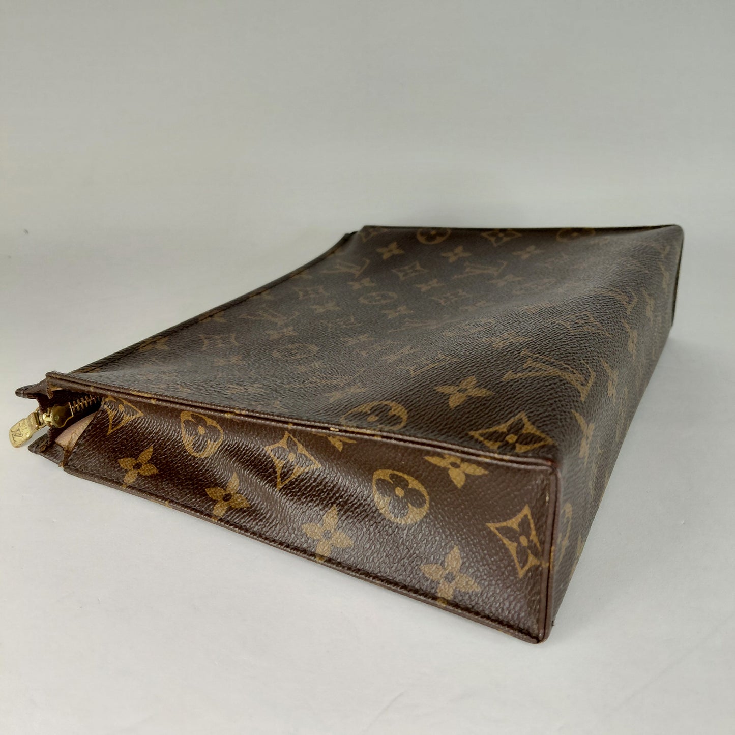 Trousse Louis Vuitton
