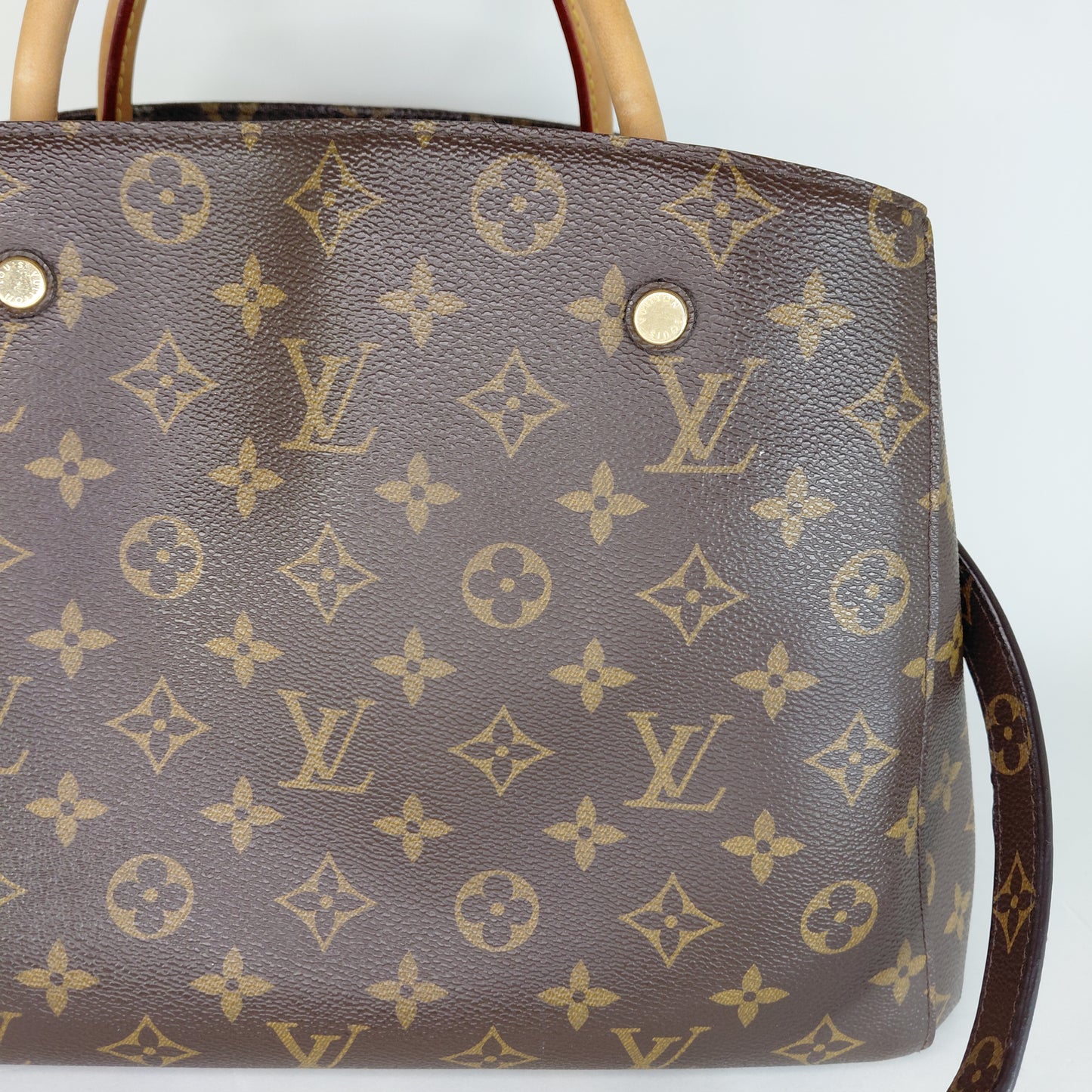 Montaigne MM Louis Vuitton