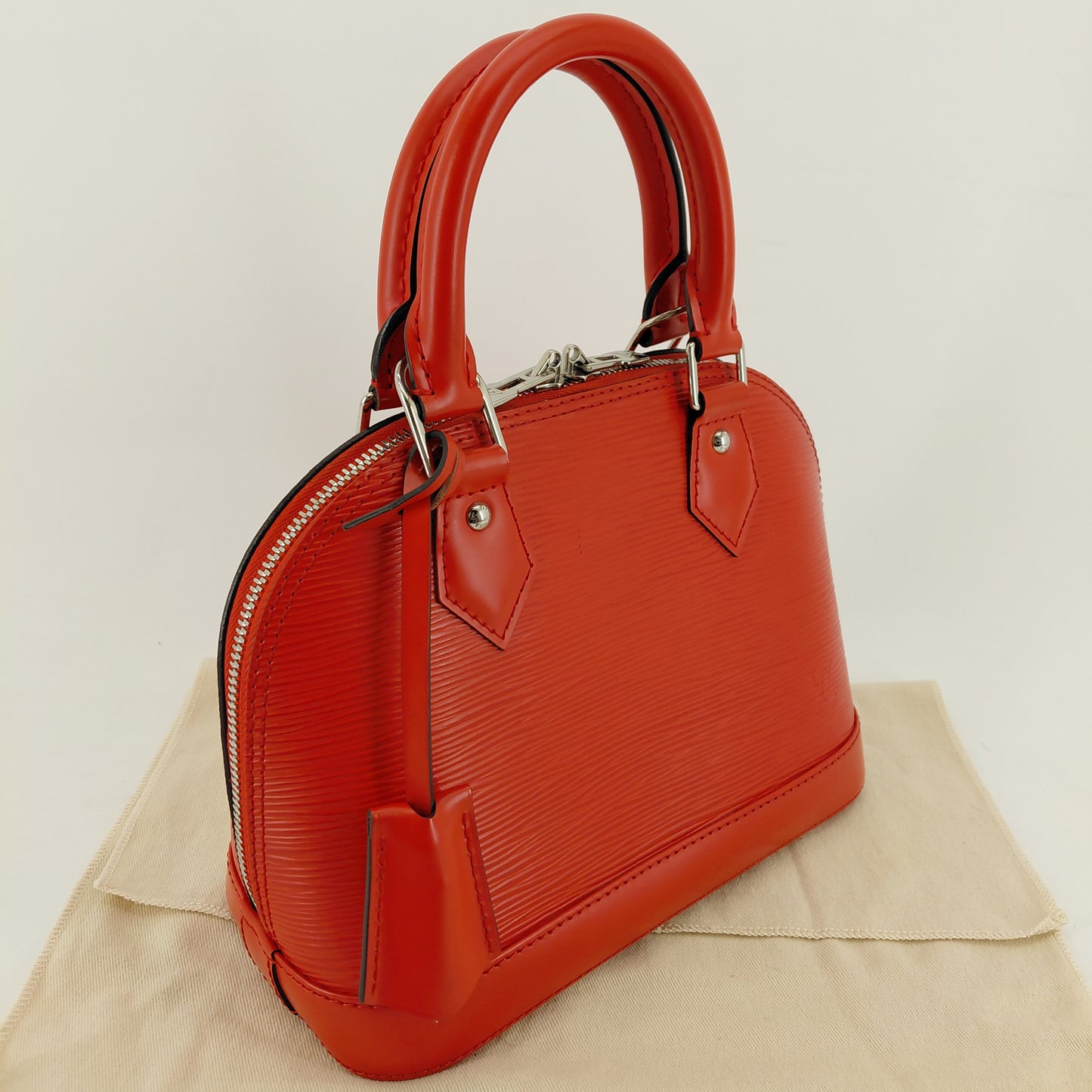 Alma BB Louis Vuitton