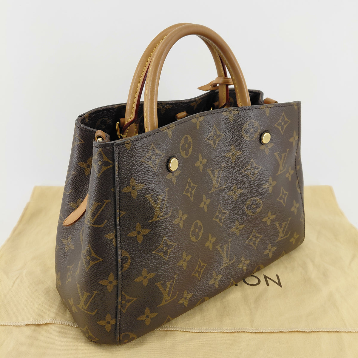 Montaigne BB Louis Vuitton