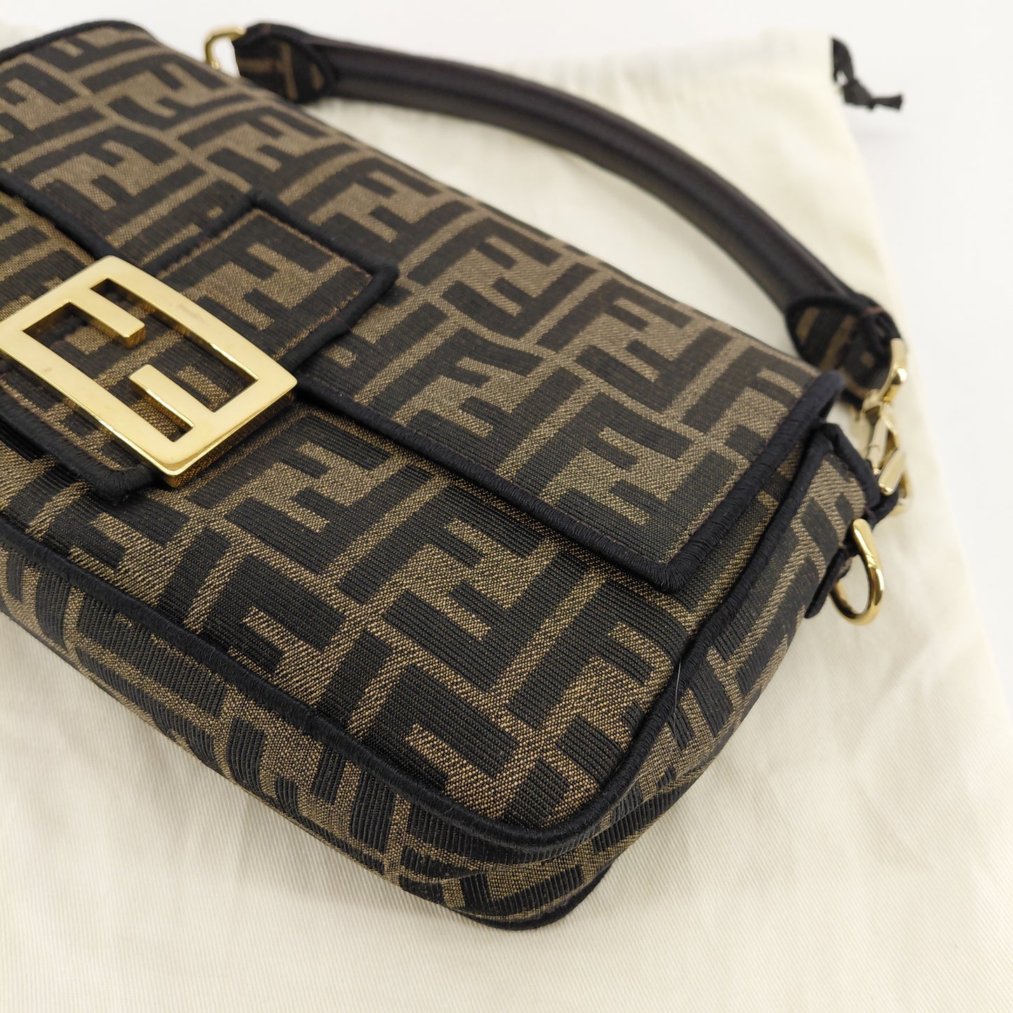 Fendi Baguette