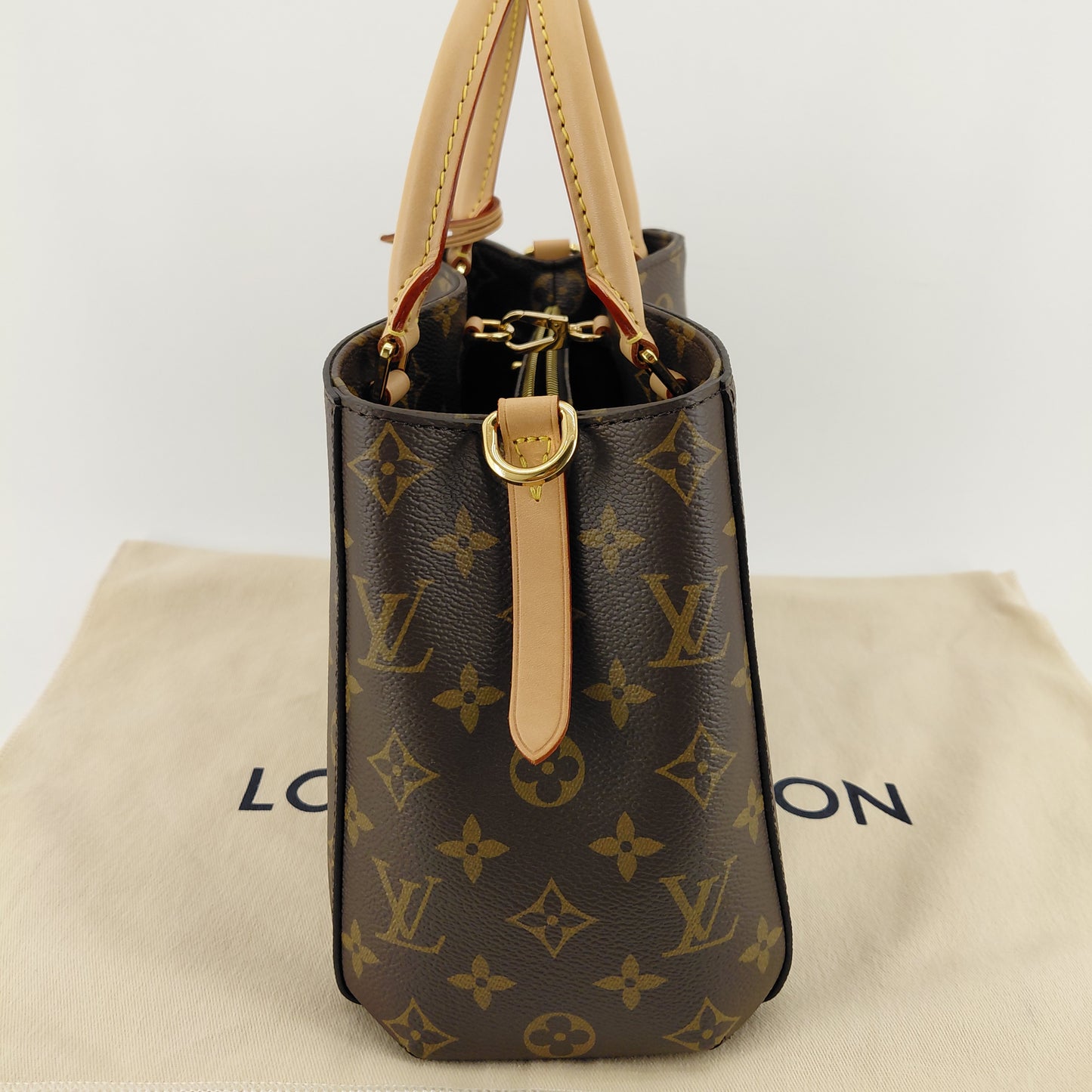 Montaigne BB Louis Vuitton