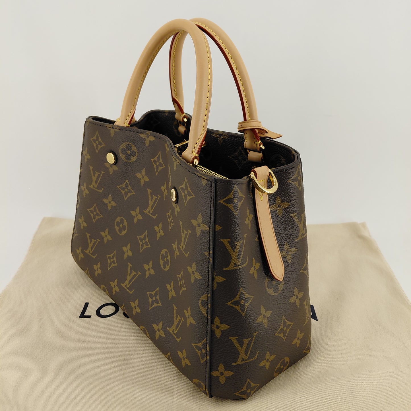 Montaigne BB Louis Vuitton
