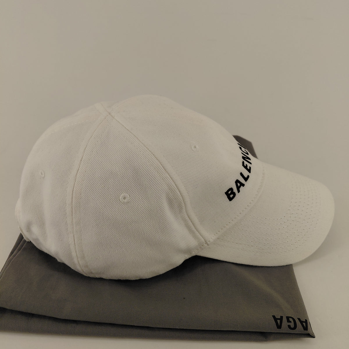 Cappello Balenciaga