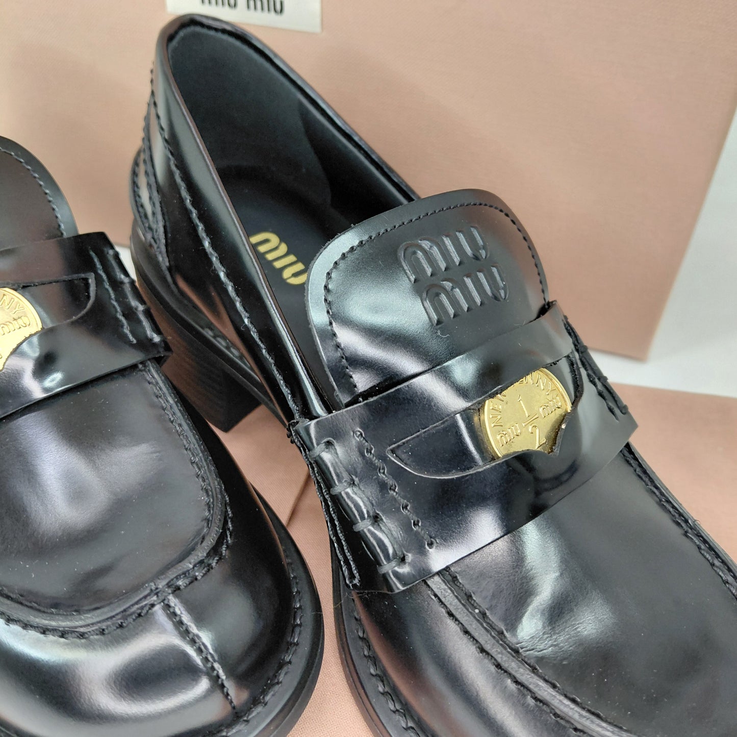 Mocassino Miu Miu