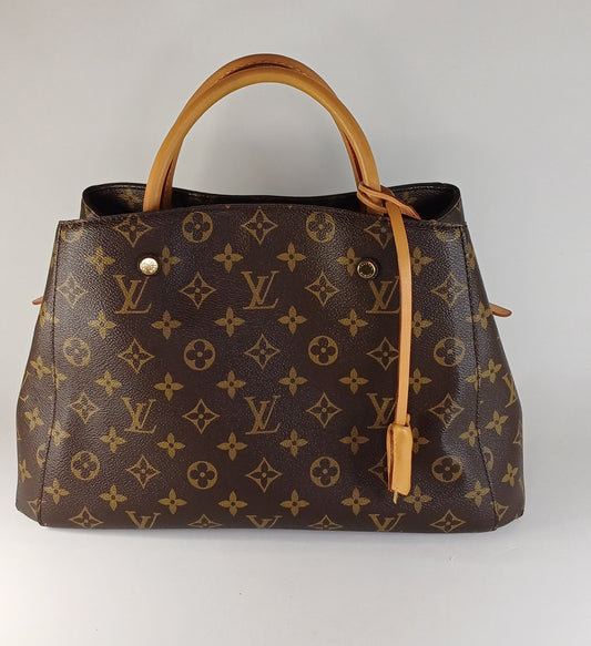 Montaigne BB Louis Vuitton