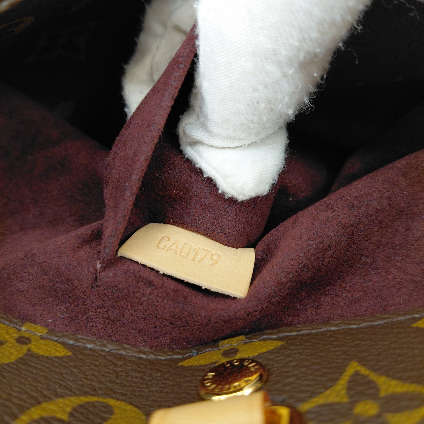Montaigne BB Louis Vuitton