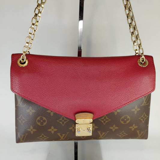 Chain Pallas Louis Vuitton