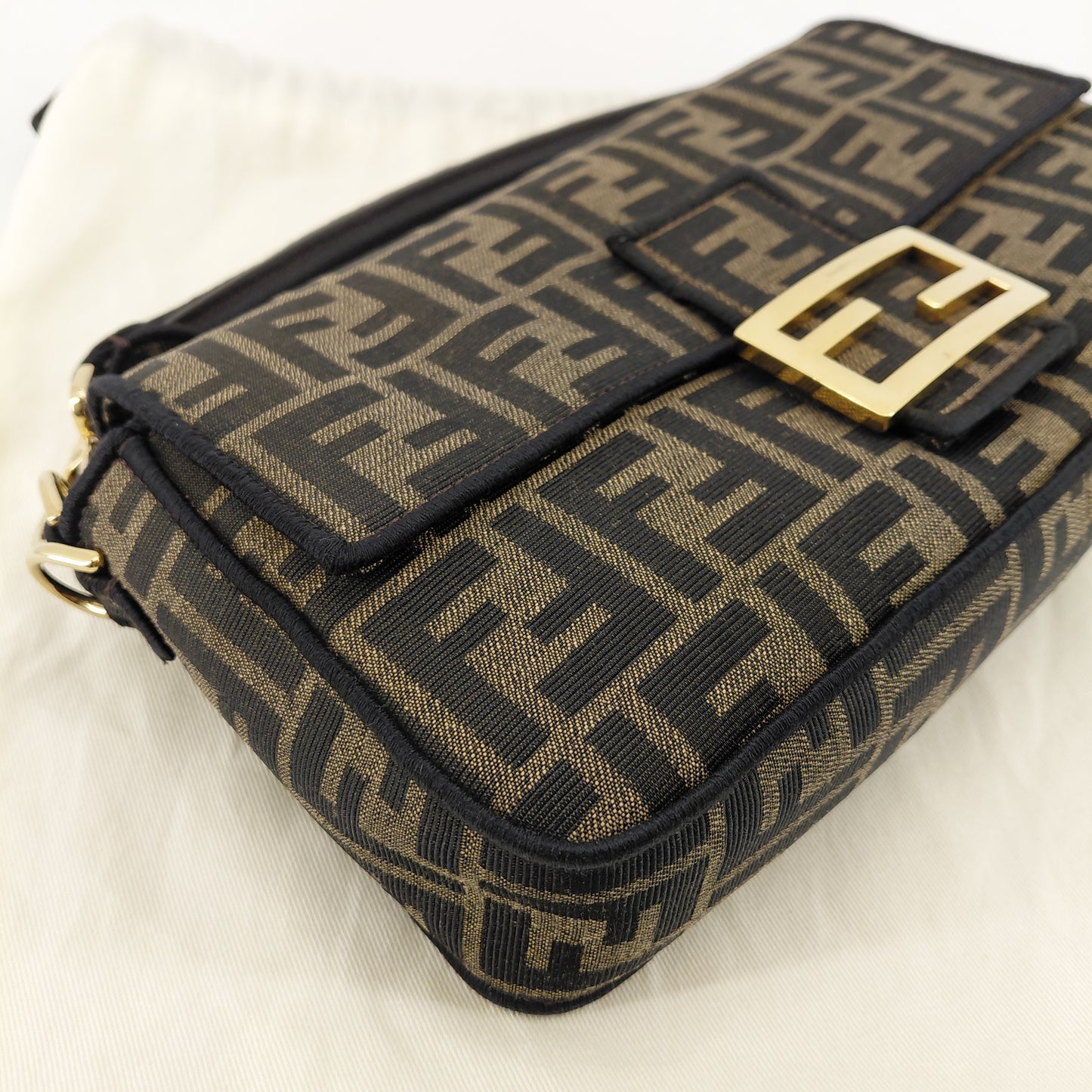 Fendi Baguette