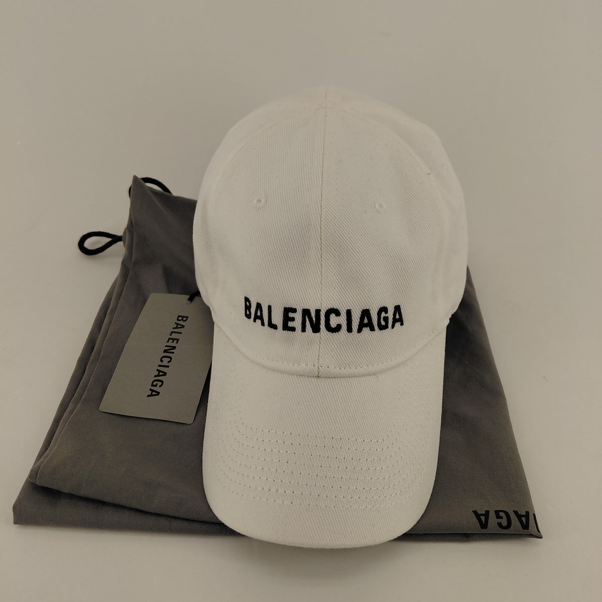 Cappello Balenciaga