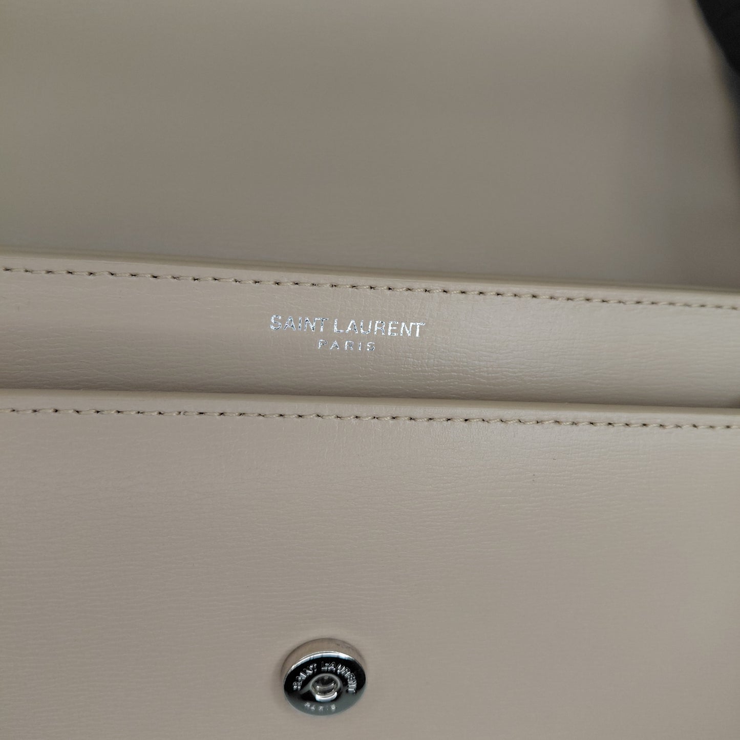 Borsa Sunset Media Saint Laurent