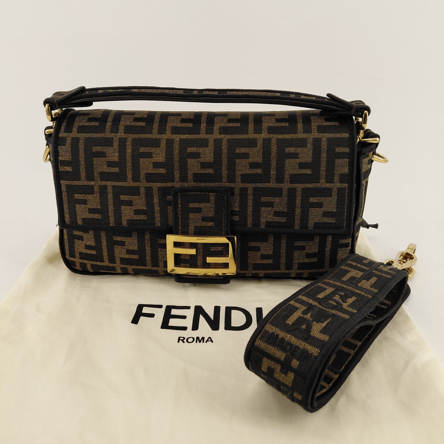 Fendi Baguette