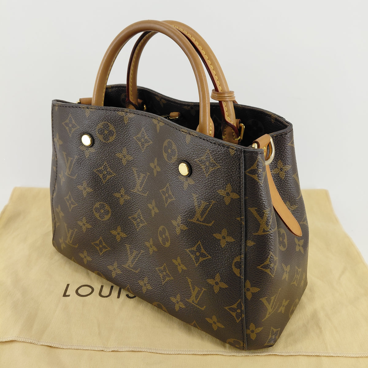 Montaigne BB Louis Vuitton