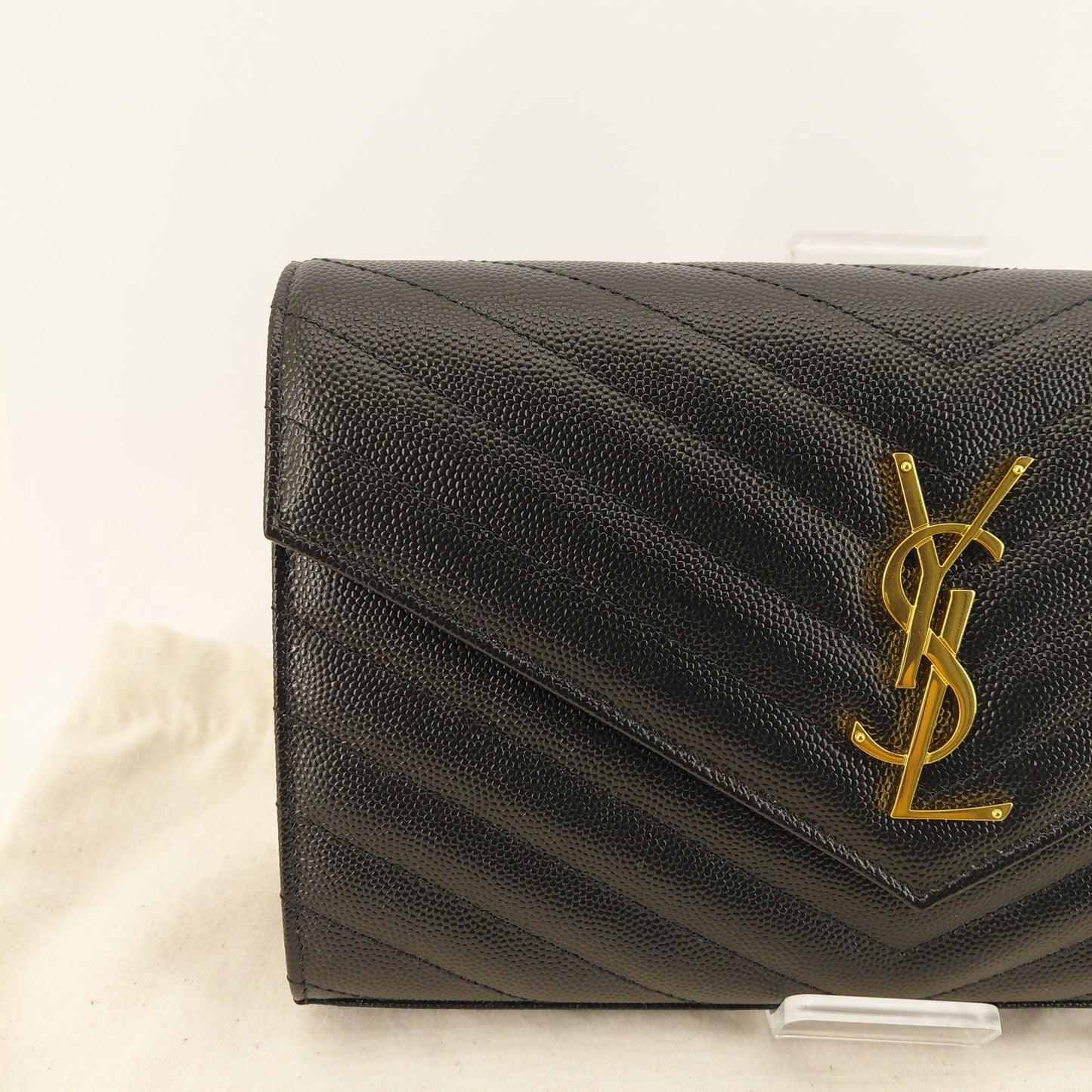 Cassandra Saint Laurent