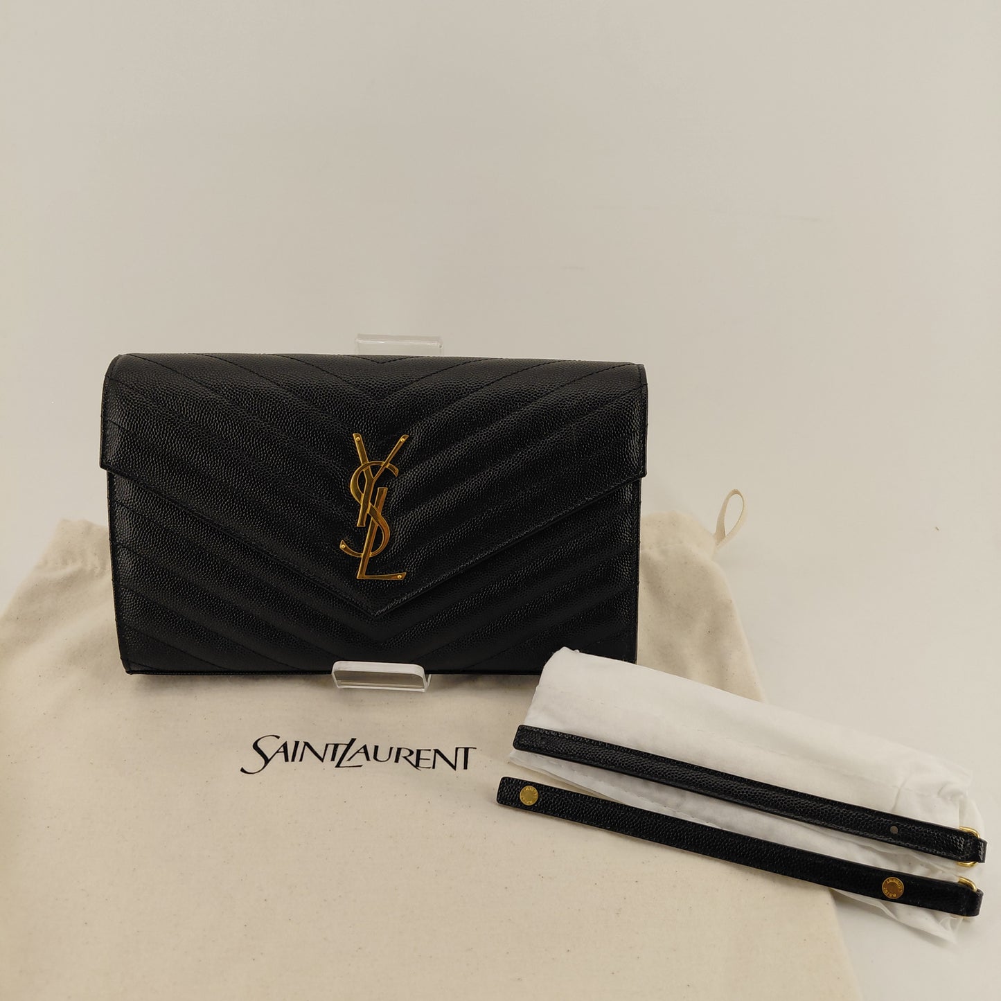 Cassandra Saint Laurent