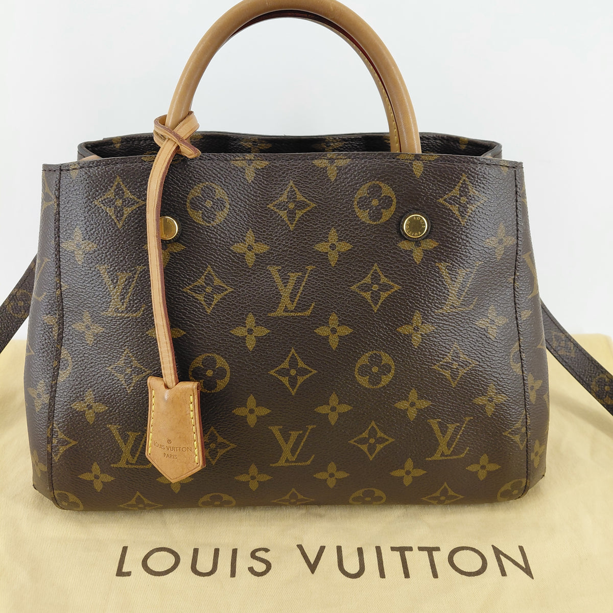 Montaigne BB Louis Vuitton