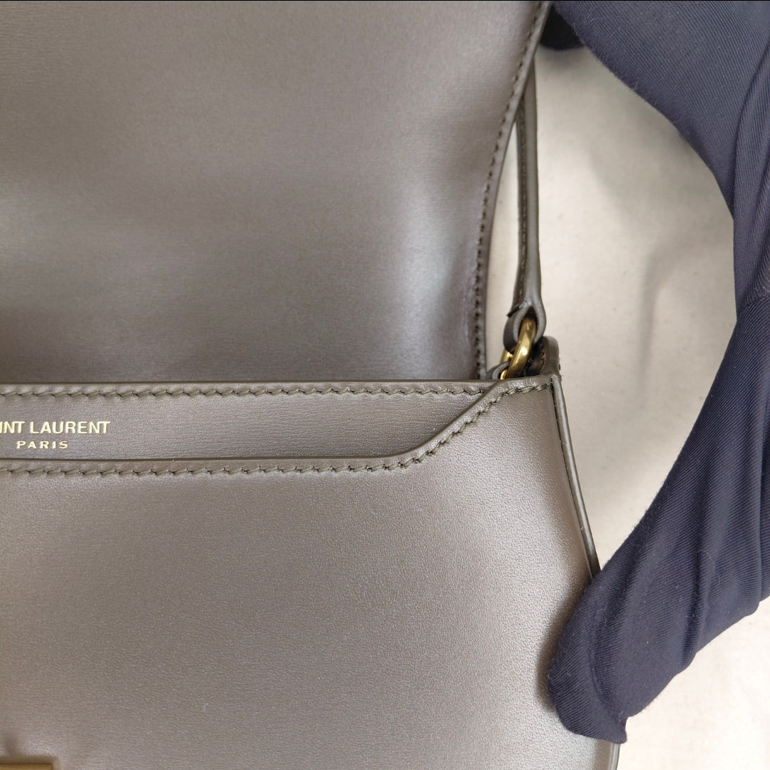 Borsa Saint Laurent