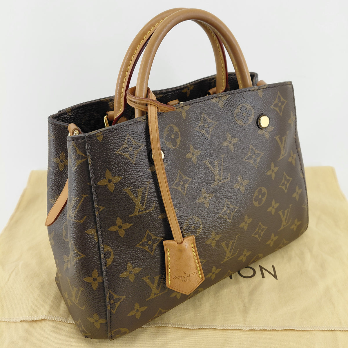 Montaigne BB Louis Vuitton