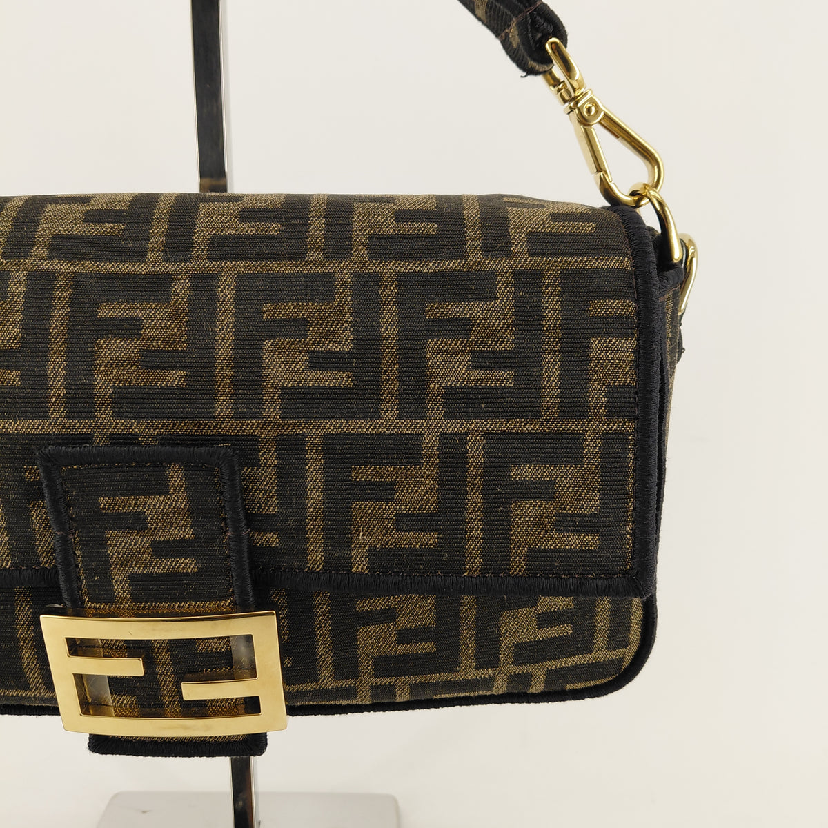 Fendi Baguette