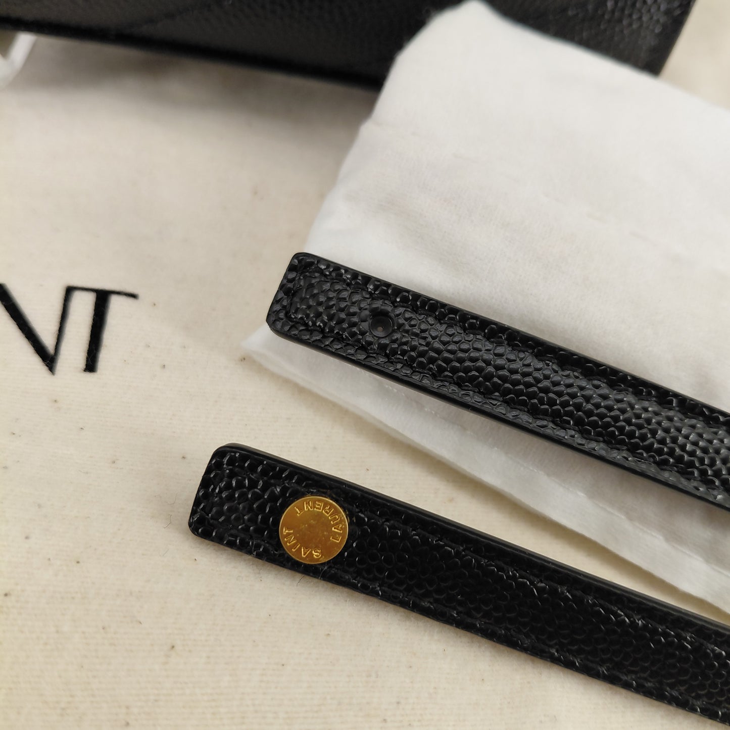 Cassandra Saint Laurent